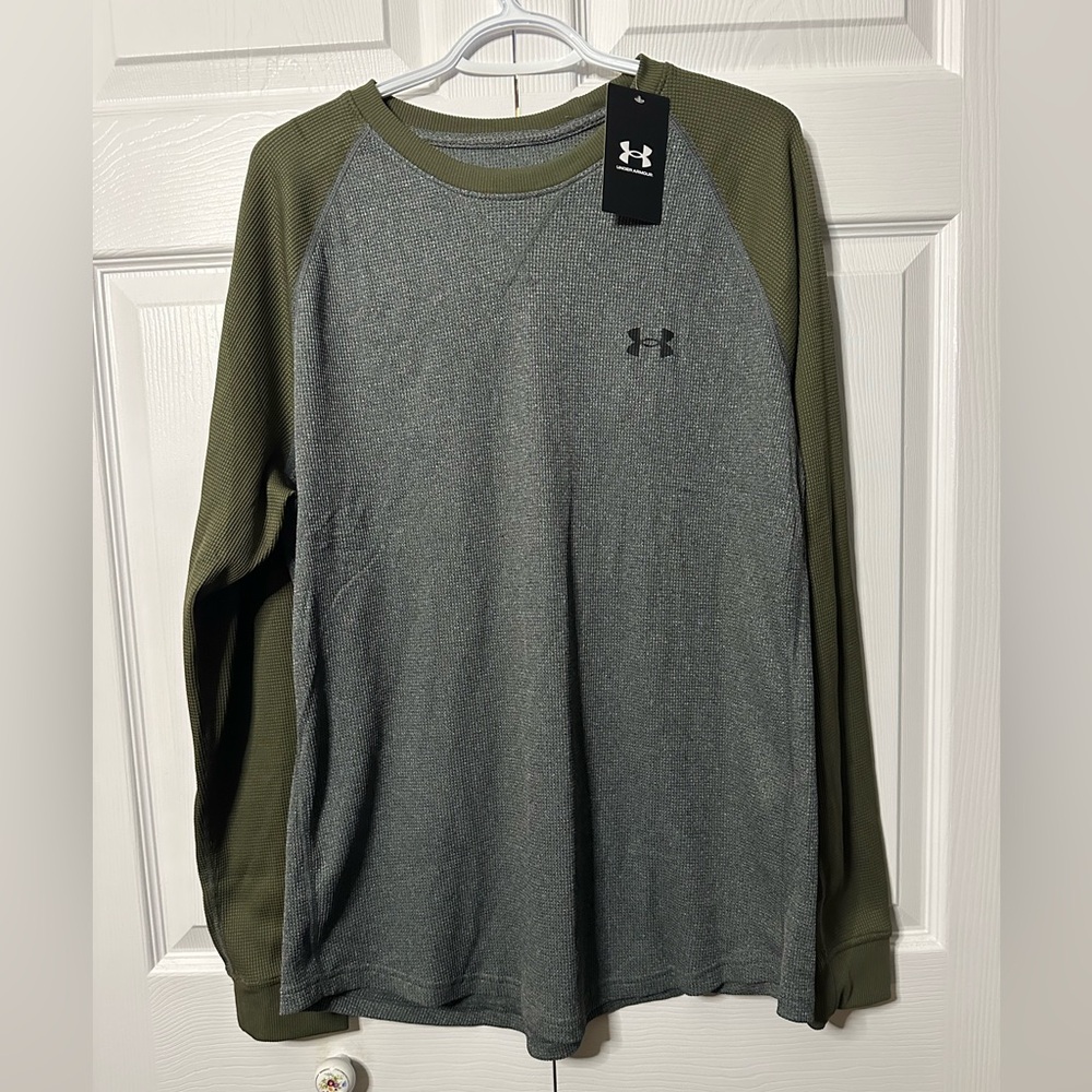 Under Armour Men's Olive and Charcoal Long Sleeve Tee